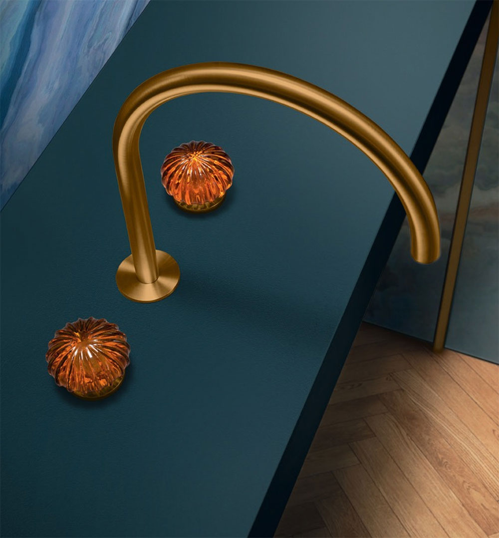 wall mixer tap
